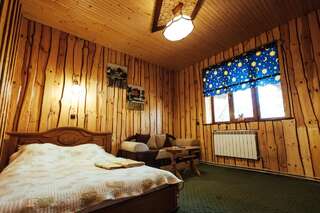 Отель U Yaroslava Hotel Яремче Апартаменты с террасой-5