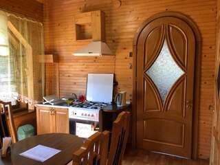 Отель U Yaroslava Hotel Яремче Апартаменты с 2 спальнями и камином-14