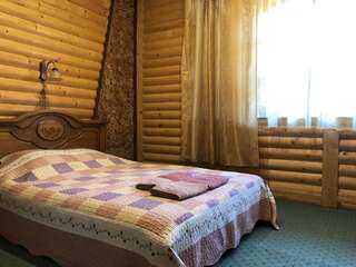 Отель U Yaroslava Hotel Яремче Апартаменты с 2 спальнями и камином-15