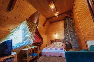 Отель U Yaroslava Hotel Яремче Полулюкс с террасой-2